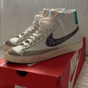 Nike Vintage Snakeskin Blazers Mid ‘77